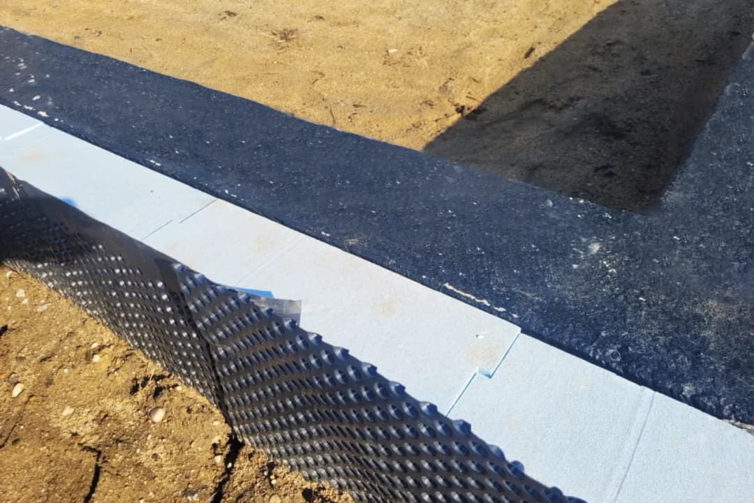 Jak ocieplić fundament styropianem i uniknąć błędów w procesie