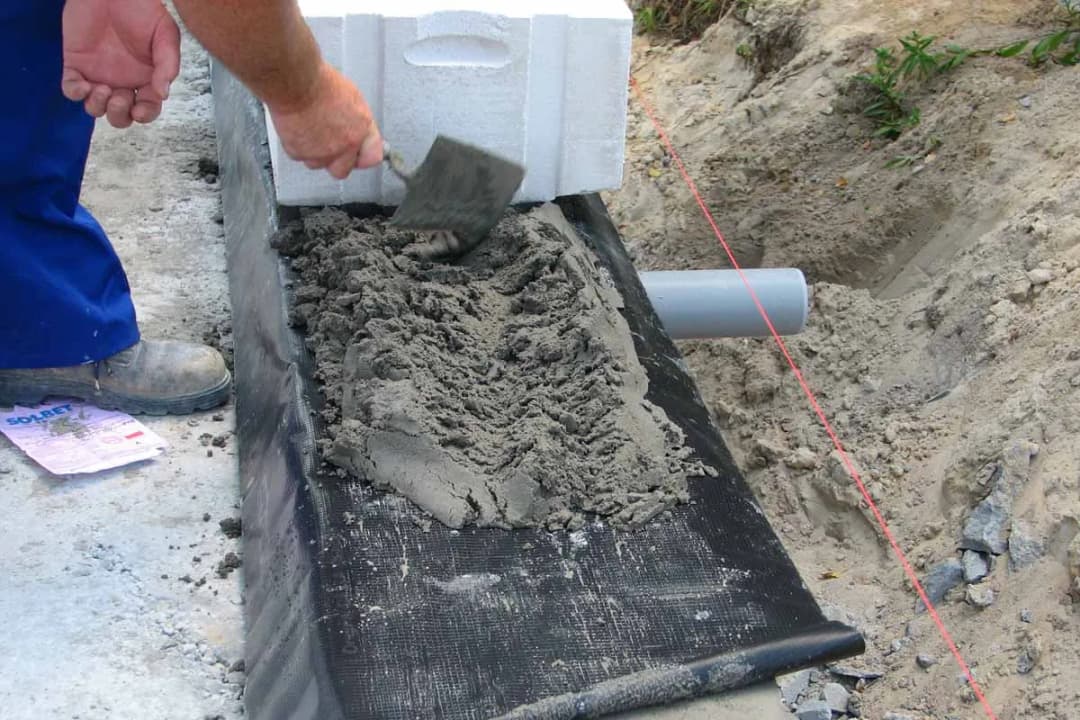 Wszystko co musisz wiedzieć o zastosowaniu zaprawy tynkarskiej w praktyce