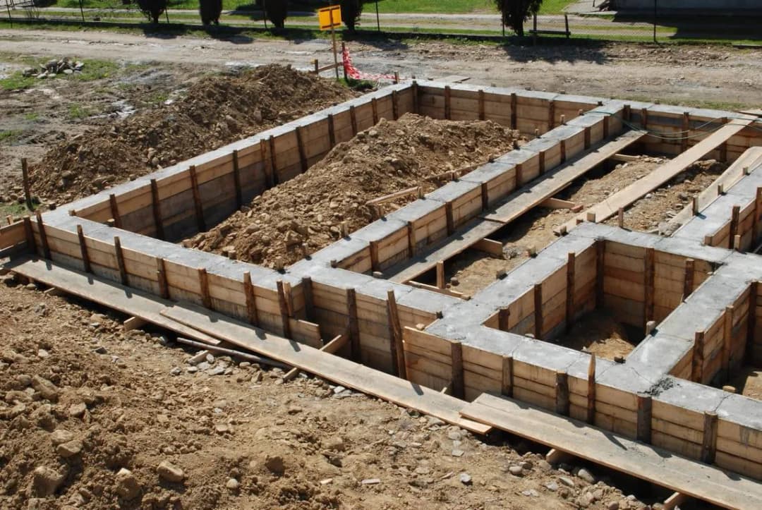 Jak wykończyć fundament domu - najważniejsze techniki i materiały