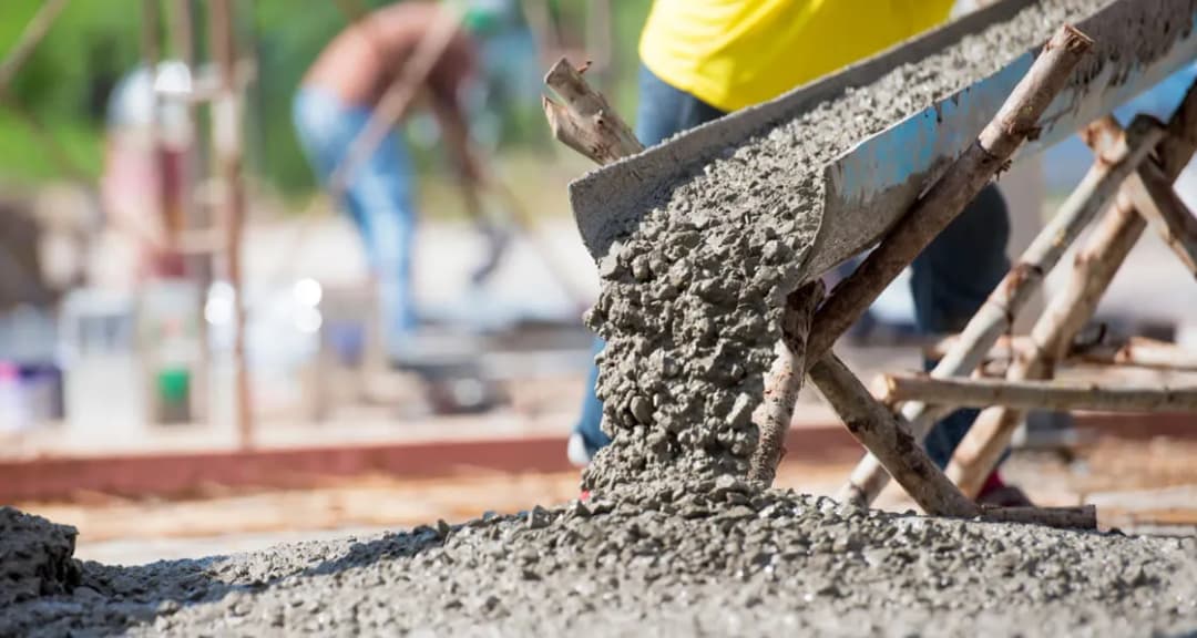 Ile betonu na fundamenty domu 150m2? Oblicz dokładnie i oszczędzaj